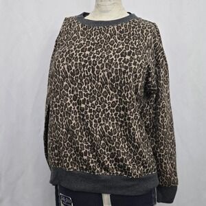Splendid S Supersoft Leopard Print Pullover Crewneck Cozy Sweatshirt Gray Trim‎